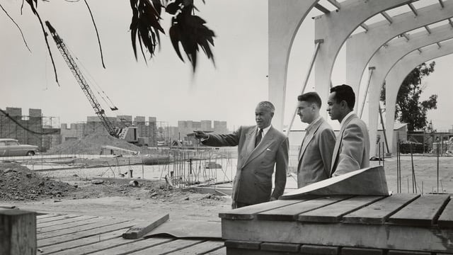 1-PRW-atComptonHousing_cropped