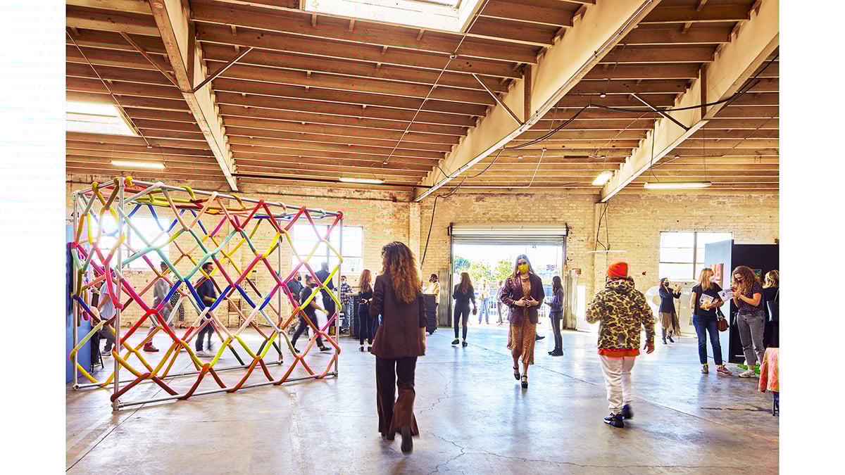 Crowds at SPRING/BREAK Art Show Los Angeles. Image Courtesy of SPRING/BREAK Art Show. Samuel Morgan Photography. 