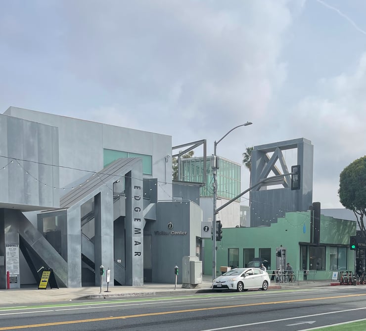 Edgemar Mall, Main Street, photo by Frances Anderton