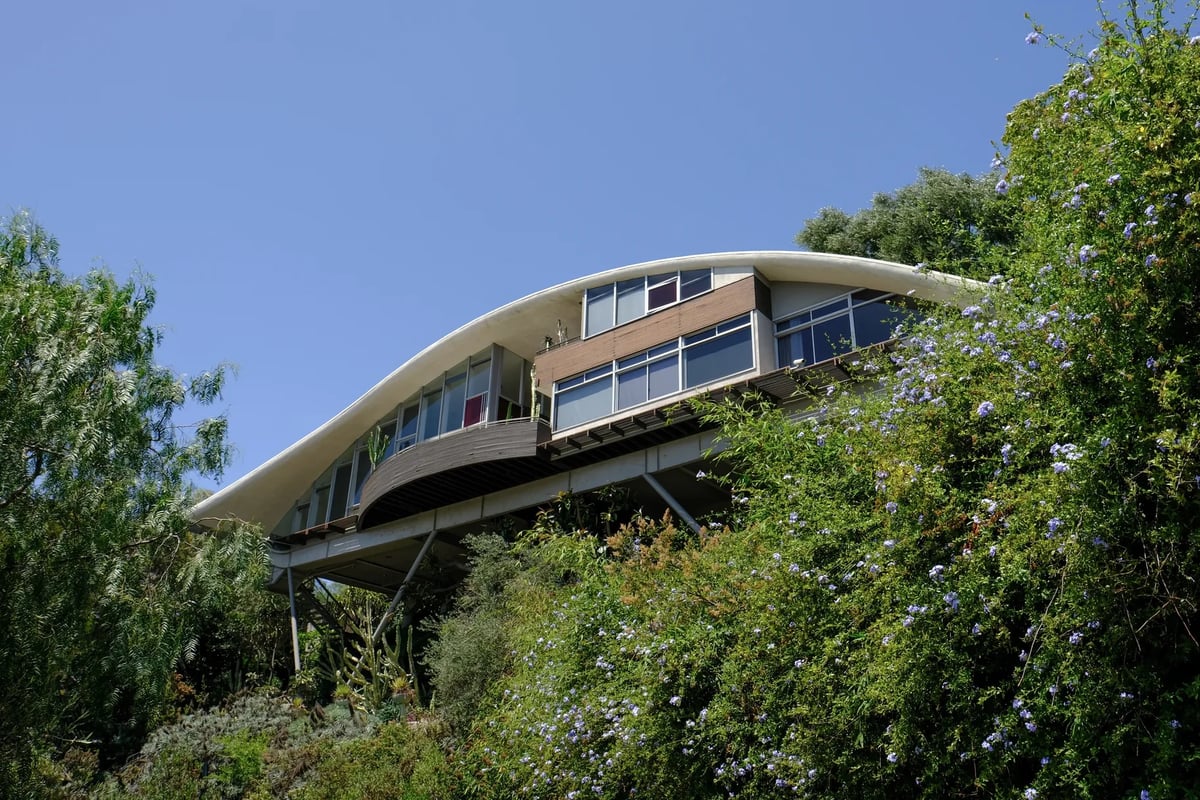 The Garcia House, designed by John Lautner, starred in Richard Donner’s “Lethal Weapon 2.” Photo by Amy Ta. 
