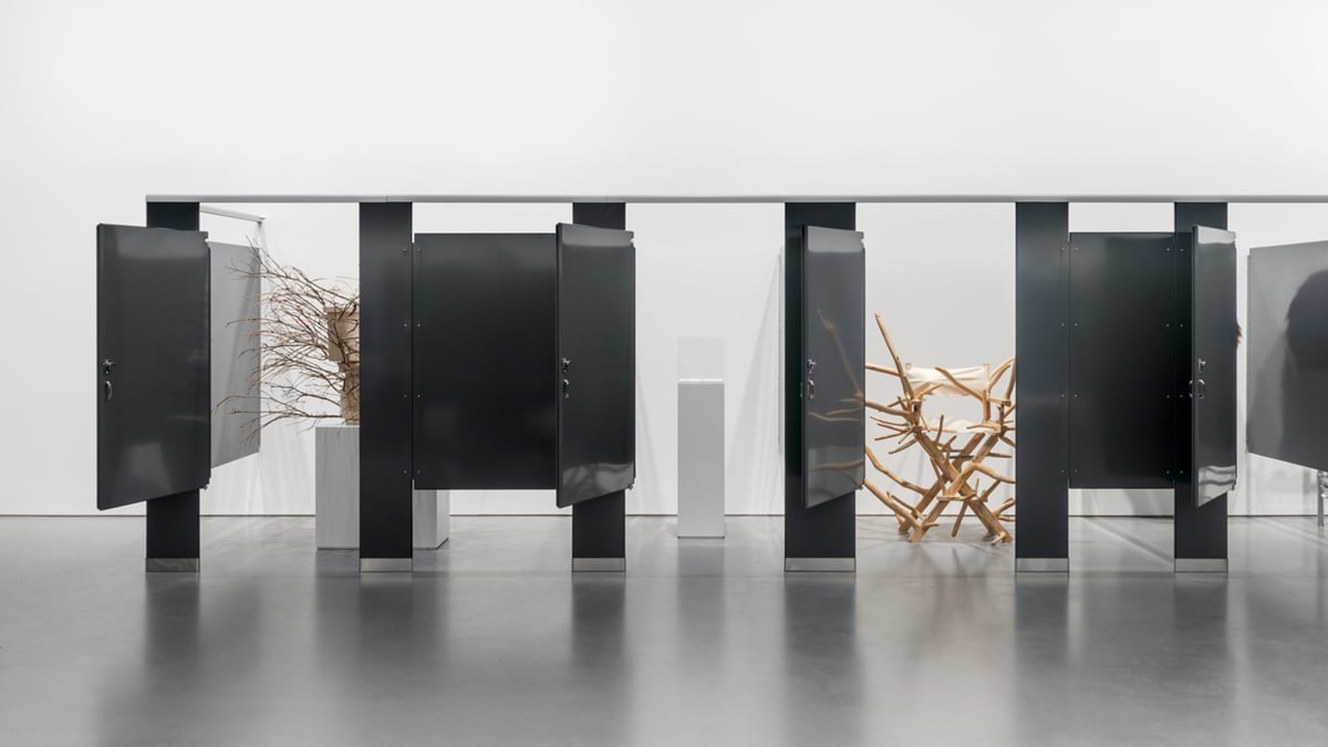 HAYD_Hughman_Lisson-LA_2023_1227_KCRW