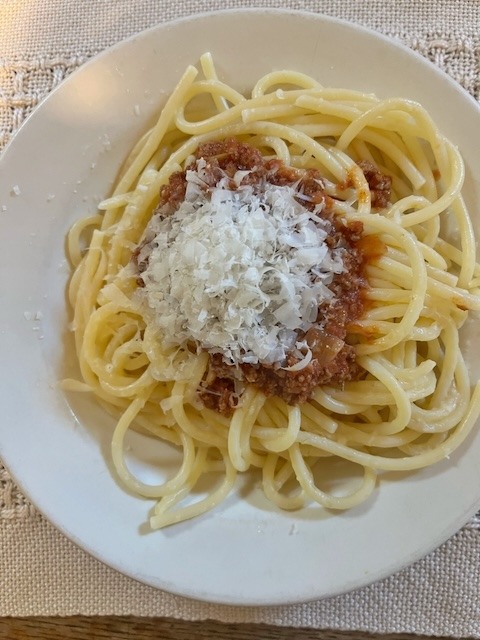 Old fashioned spaghetti with exceptional ingredients