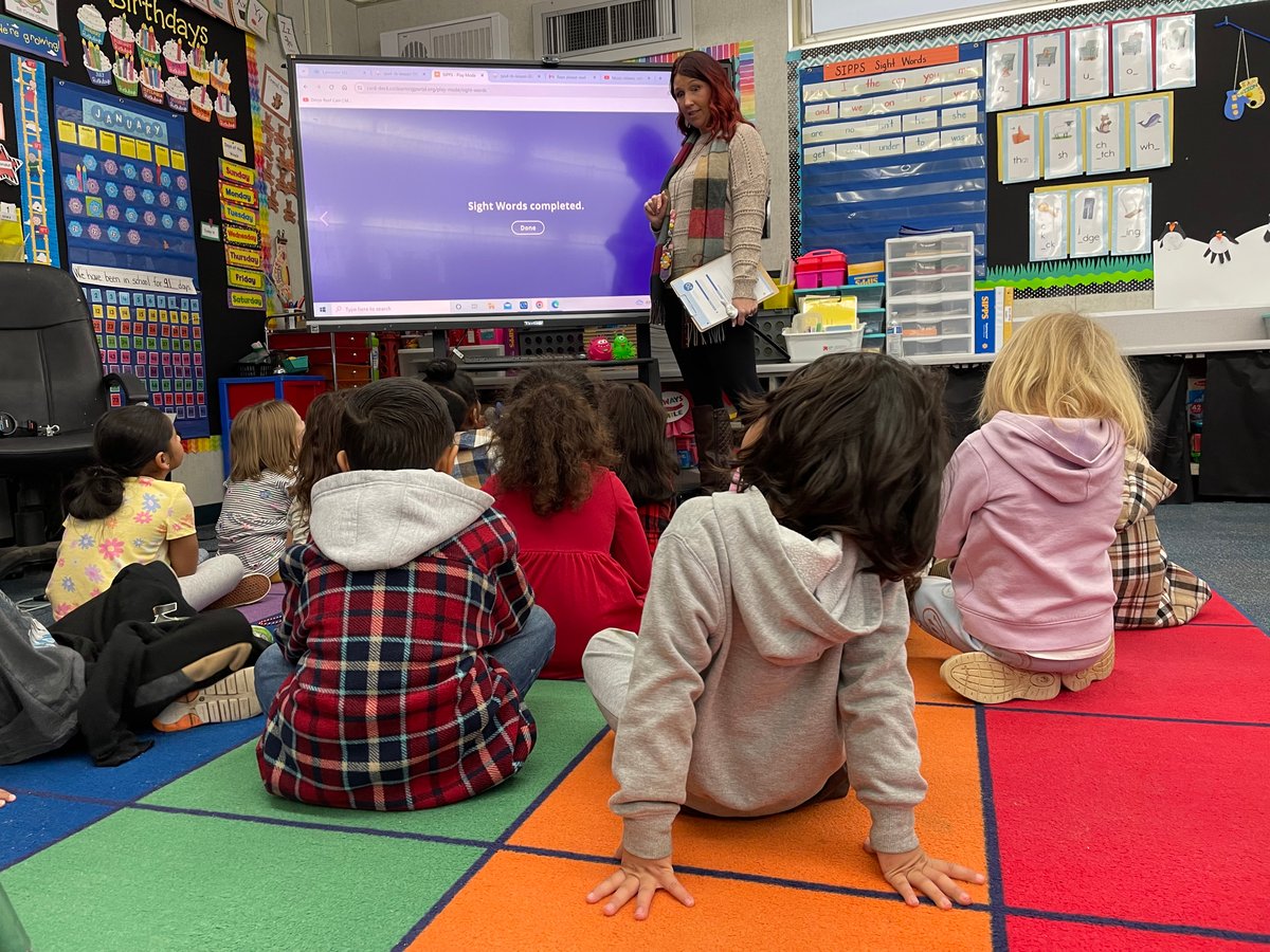 Lancaster kindergarten teacher Teresa Cole started using curriculum rooted in the “science of reading” last school year, and is seeing positive results. Photo by Robin Estrin. 