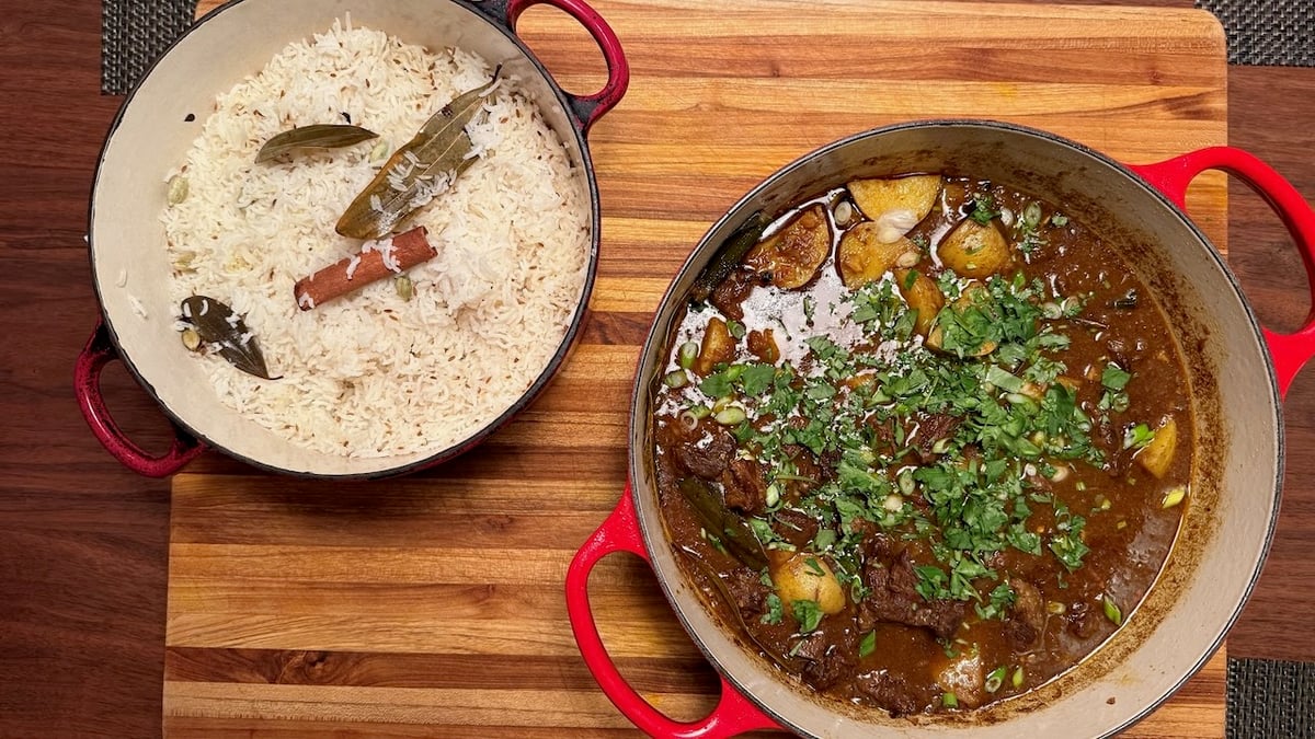 "If there was a dish that defines Rohingya cuisine, it would be this beef curry," known as Goru Ghuso, says Michael Shaikh. Photo by Michael Shaikh.