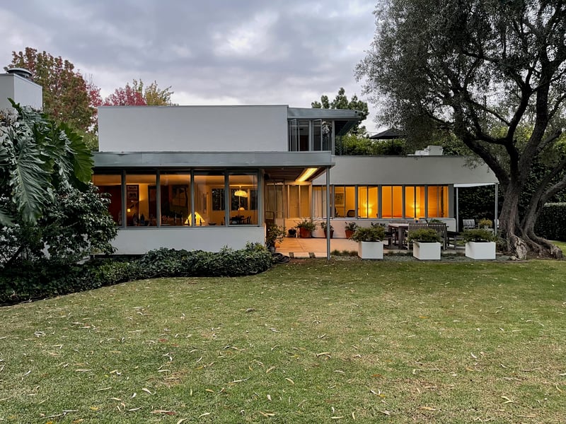 Plywood House in Brentwood today, photo by FA, IMG_4837