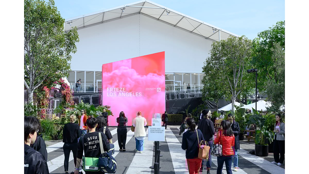 VIP Preview Day of Frieze Los Angeles at the Santa Monica Airport on Thursday, February 16, 2023. Photograph by Casey Kelbaugh. 