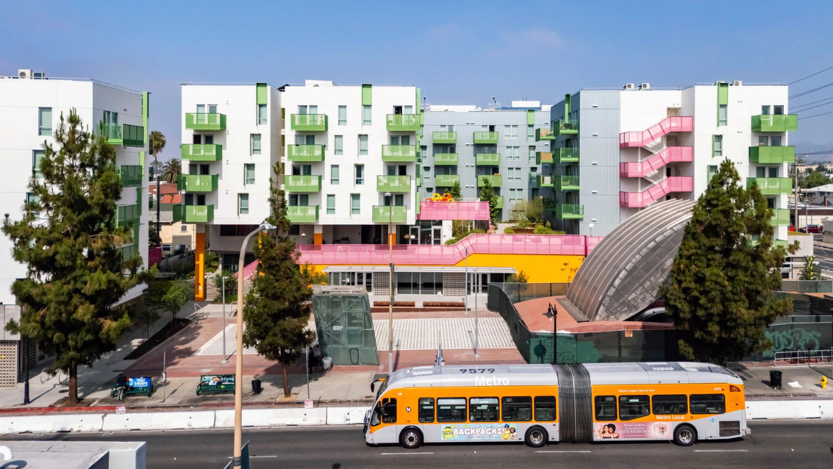 Santa Monica Vermont Apartments. Photo by Paul Vu