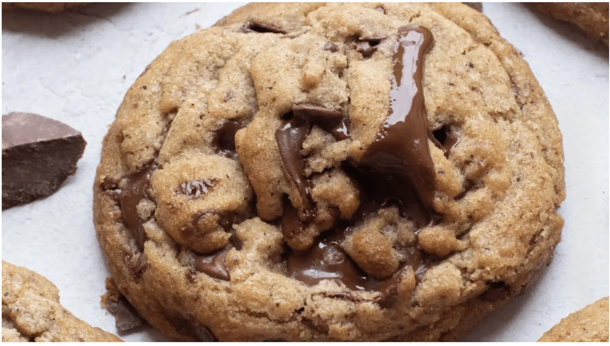 With its crisp edge and soft center, the Brown Butter Chocolate Chip is a favorite at Zooie's Cookies. Photo by Danielle Venus.