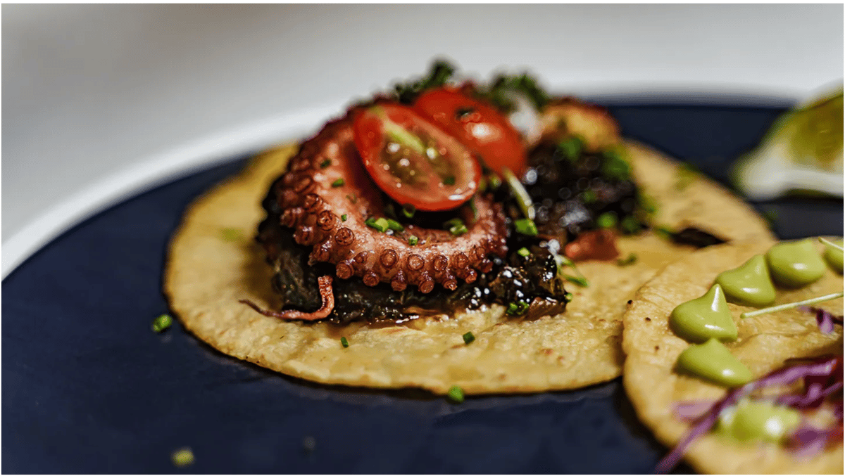 The pulpo en su tinta taco at Holbox takes the second place spot on LA Taco's list of the city's best tacos. Photo by Memo Torres.