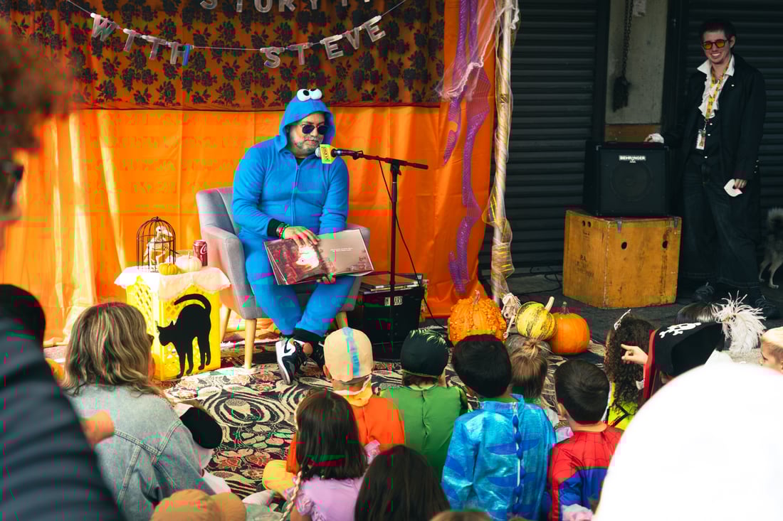 Steve Reading at Spookysburg