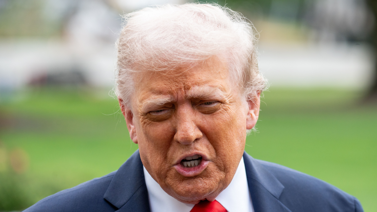 Trump Shutterstock_2678872195