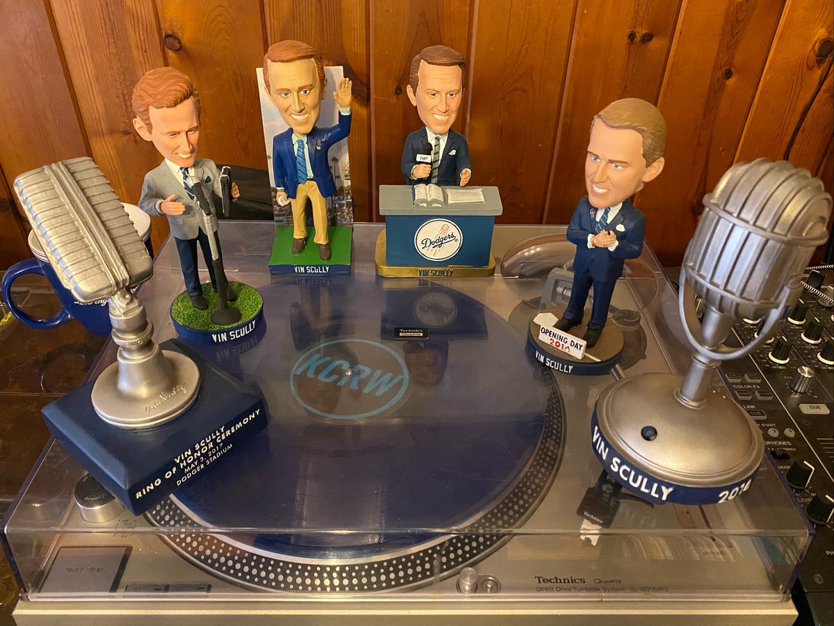 Vin Scully Bobbleheads 'n vinyl - Photo by Raul Campos