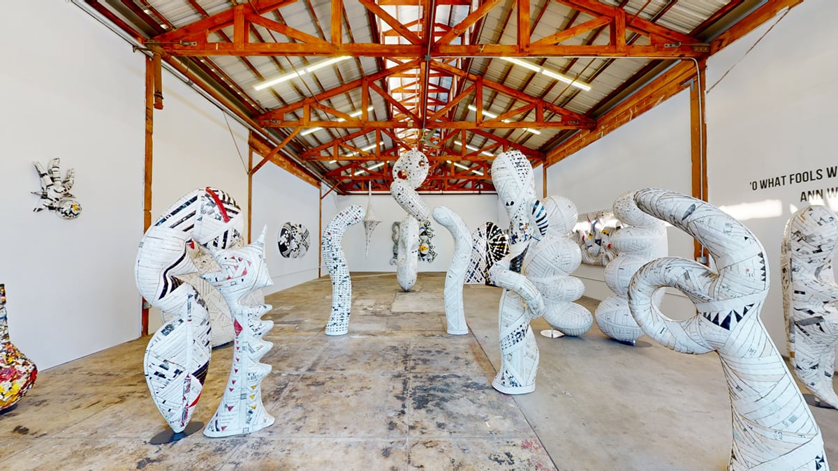 Ann Weber, O What Fools We Mortals Be, installation view. Image courtesy of the artist and Wönzimer Gallery. 