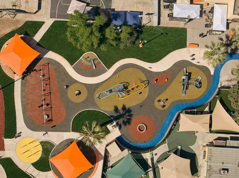 nickerson-gardens-playground-nbbj-flea-_dezeen_2364_col_3-1704x1277